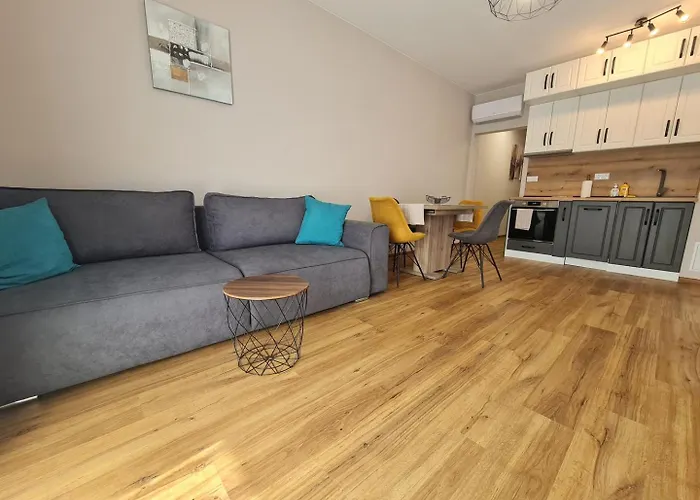 New “sun And Sea” * セインツ・コンスタンティン＆ヘレナ